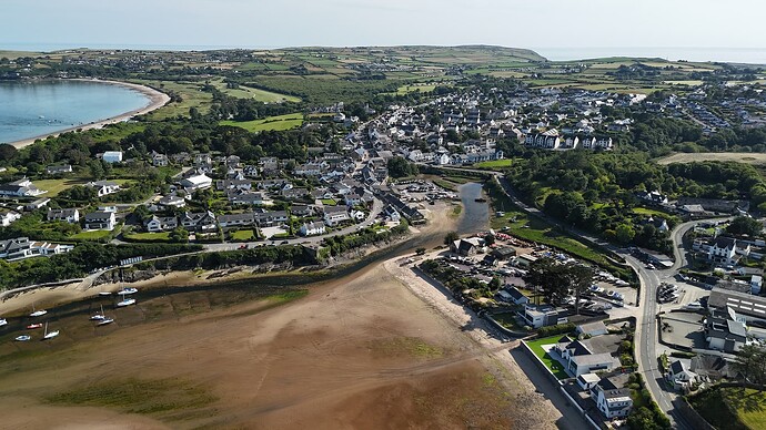 dji_fly_20250619_174140_0119_1750403451368_photo