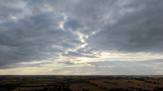 dji_fly_20260824_183534_0113_1787593983833_photo